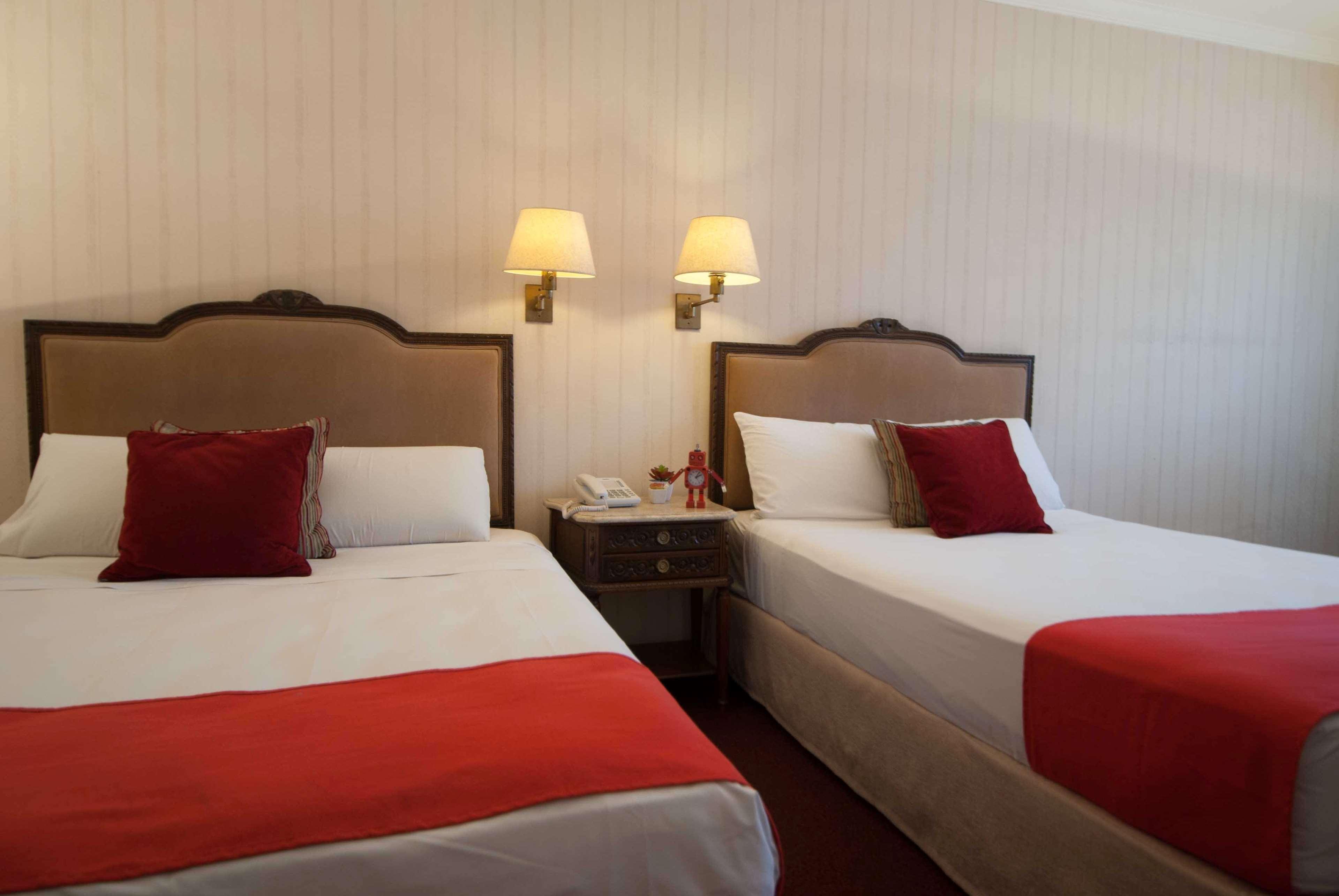 Bed and Breakfast Ramada By Wyndham Buenos Aires Centro Екстер'єр фото