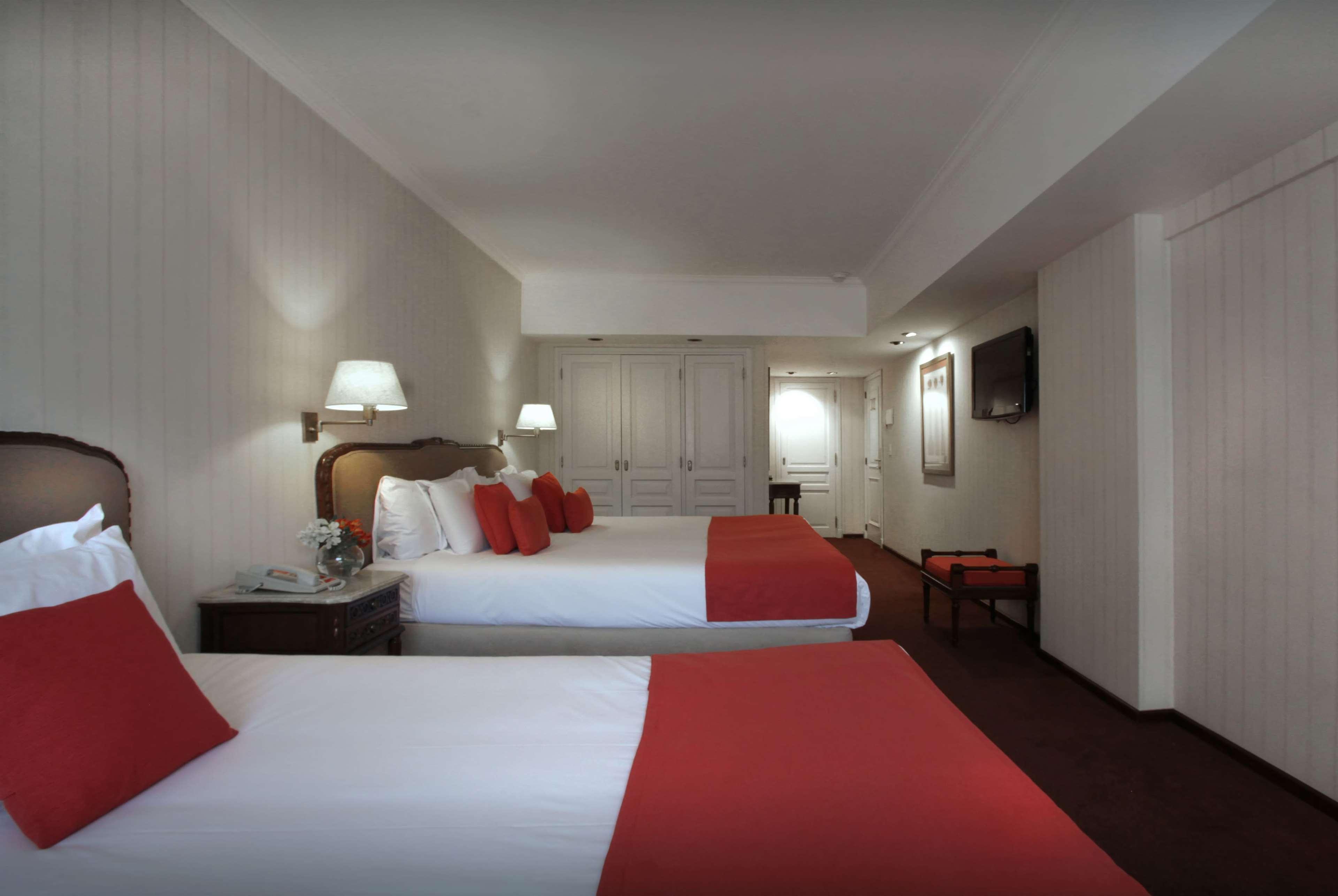 Bed and Breakfast Ramada By Wyndham Buenos Aires Centro Екстер'єр фото