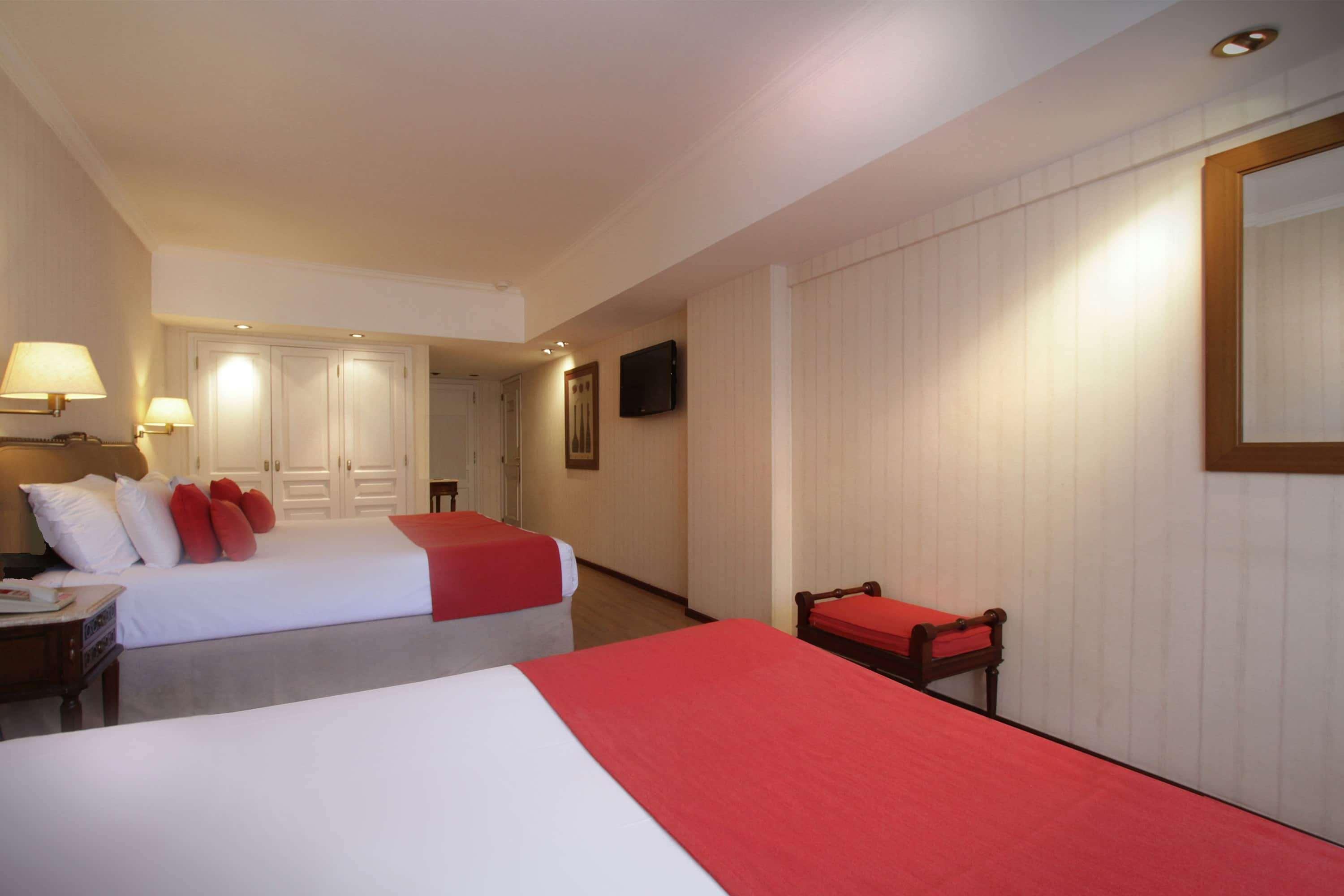 Bed and Breakfast Ramada By Wyndham Buenos Aires Centro Екстер'єр фото