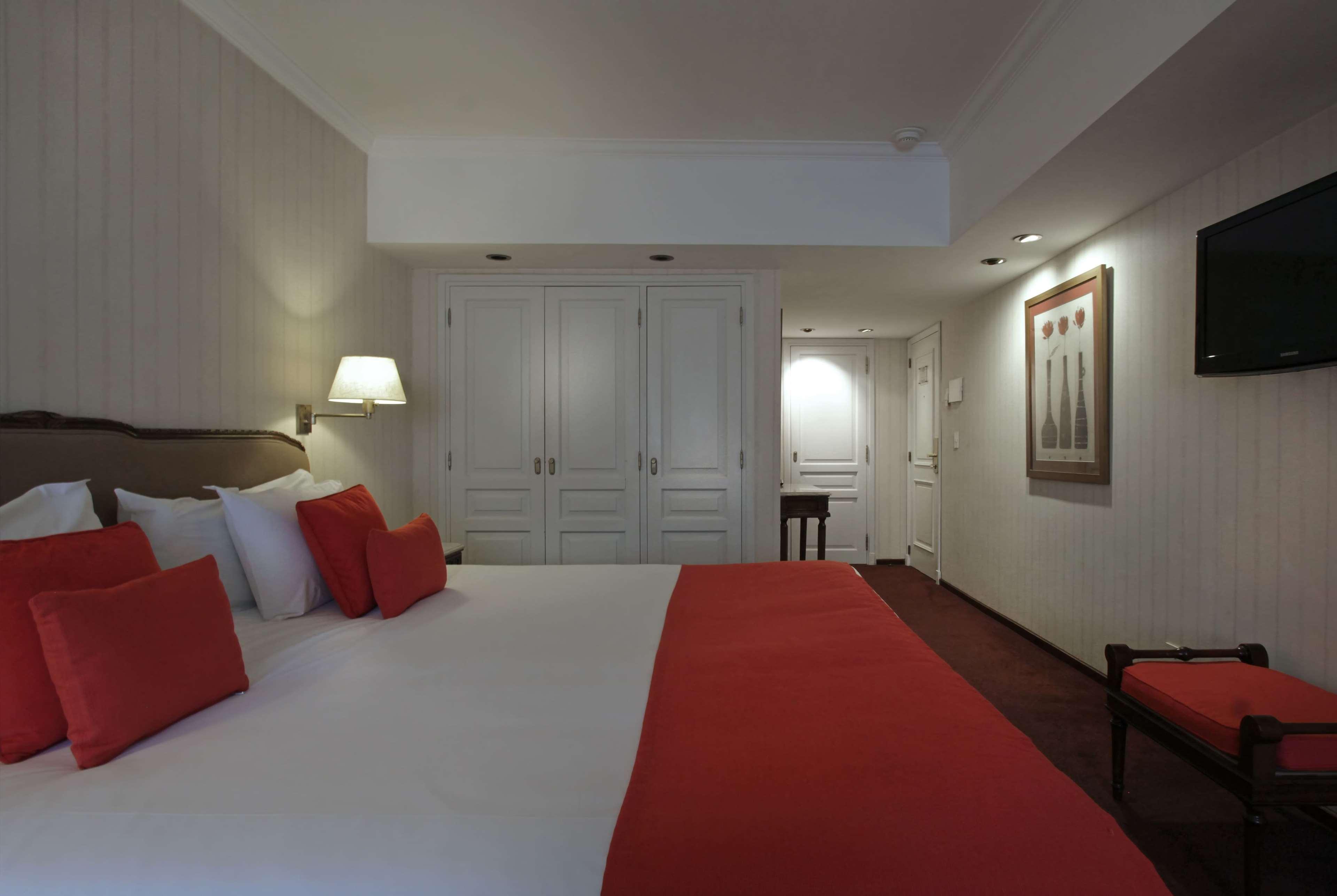 Bed and Breakfast Ramada By Wyndham Buenos Aires Centro Екстер'єр фото