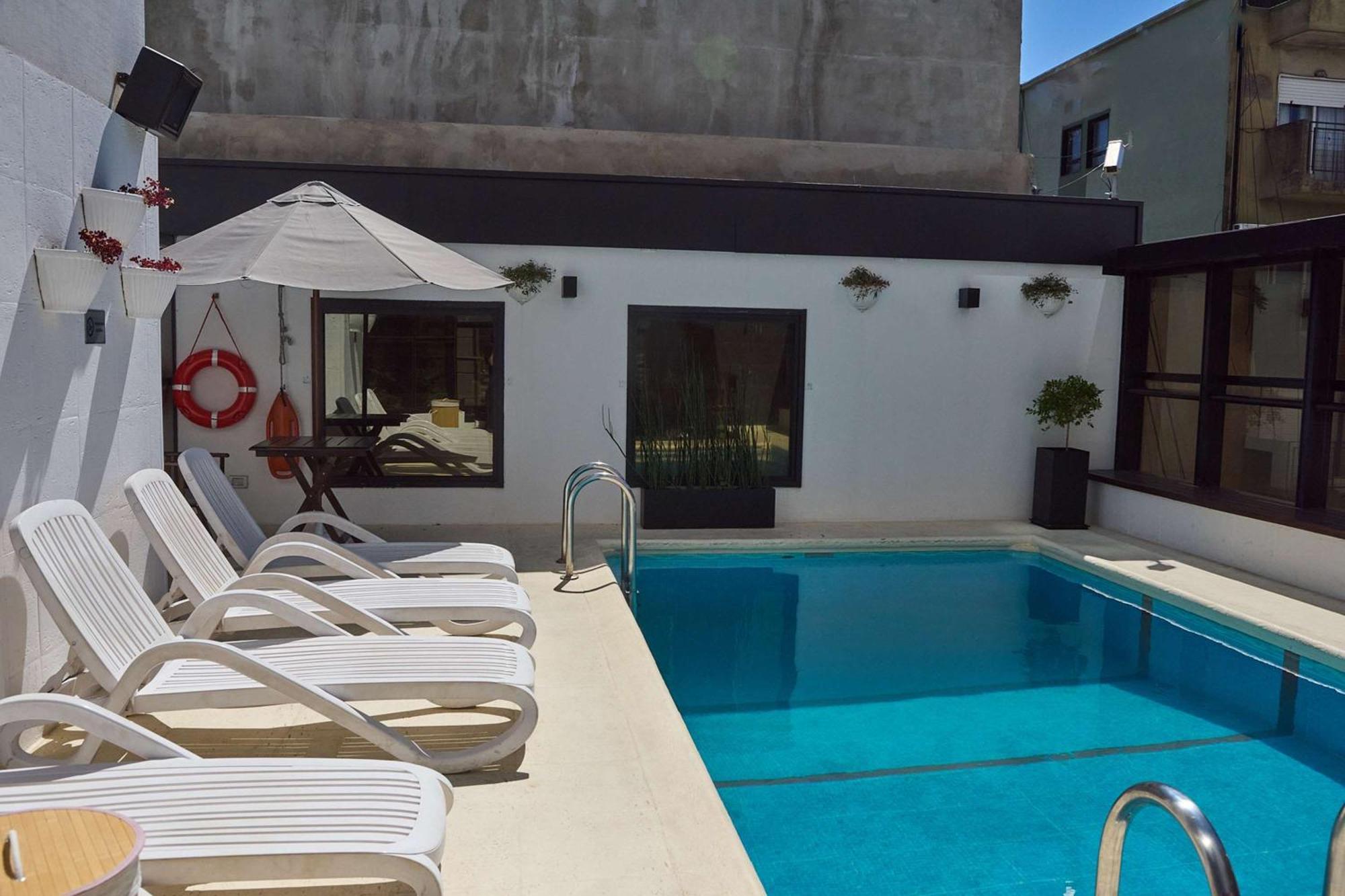 Bed and Breakfast Ramada By Wyndham Buenos Aires Centro Екстер'єр фото